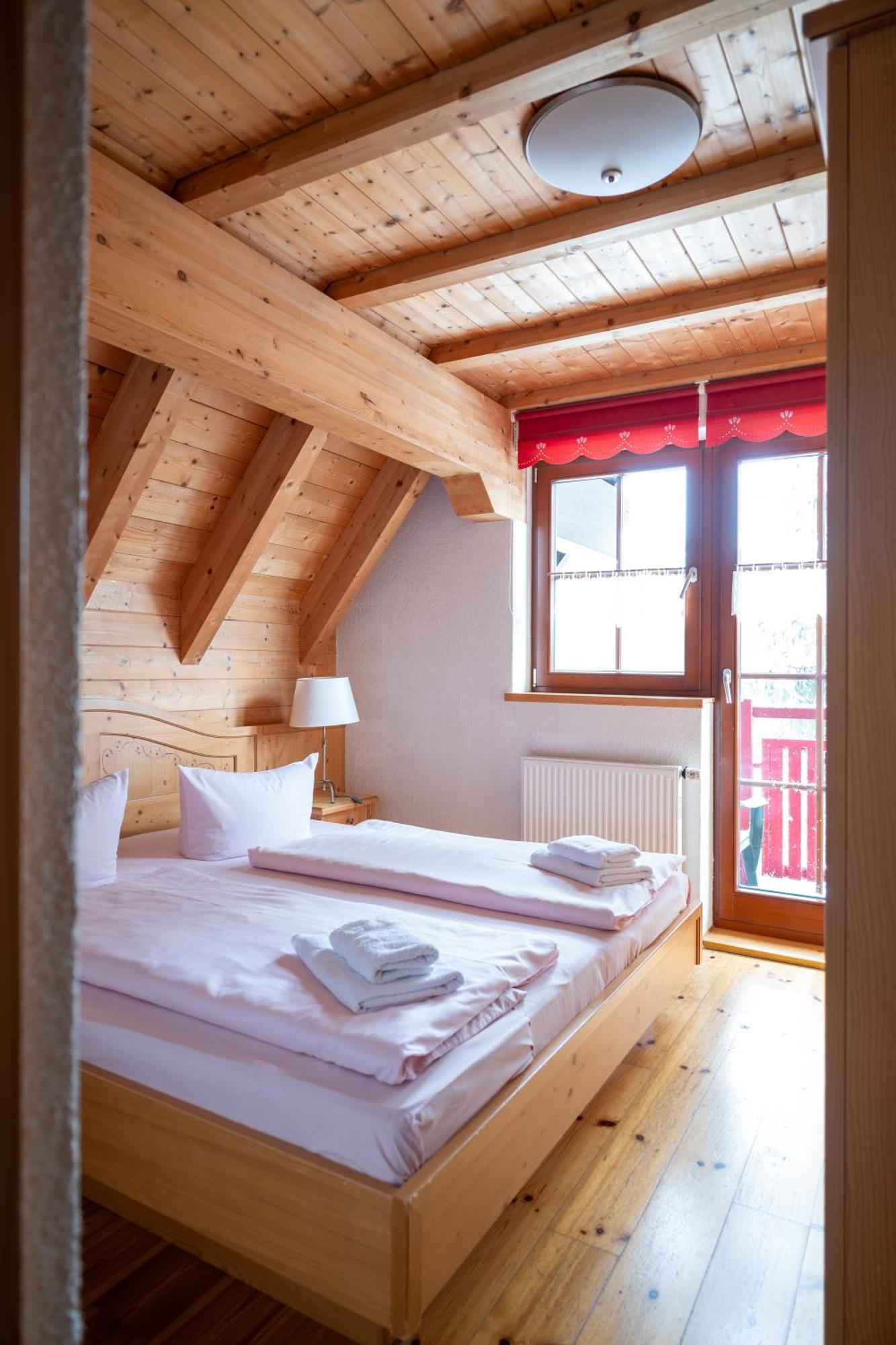 Ferienanlage Zum Silberstollen 2 Haeuser Am Berg Polderhof Und Weisseritzhuette Альтенберг Экстерьер фото